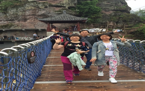 提高企業(yè)凝聚力，員工活動(dòng)開(kāi)展豐富多彩