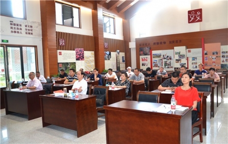 創(chuàng)新培訓(xùn)形式，學(xué)習(xí)三個精神，提升基層戰(zhàn)斗力