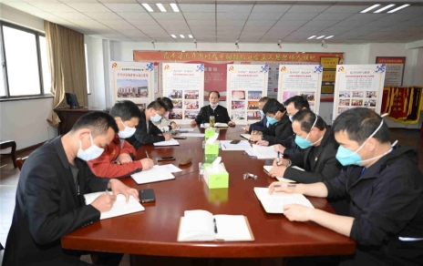 加強(qiáng)工作部署，爭(zhēng)取早日復(fù)市